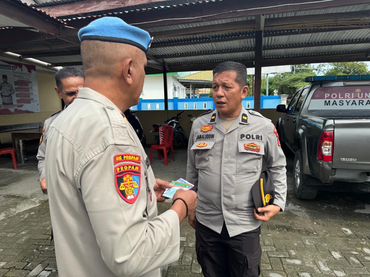 Tingkatkan Disiplin dan Profesionalitas, Propam Polres Majene Laksanakan Gaktiblin di Polsek Malunda