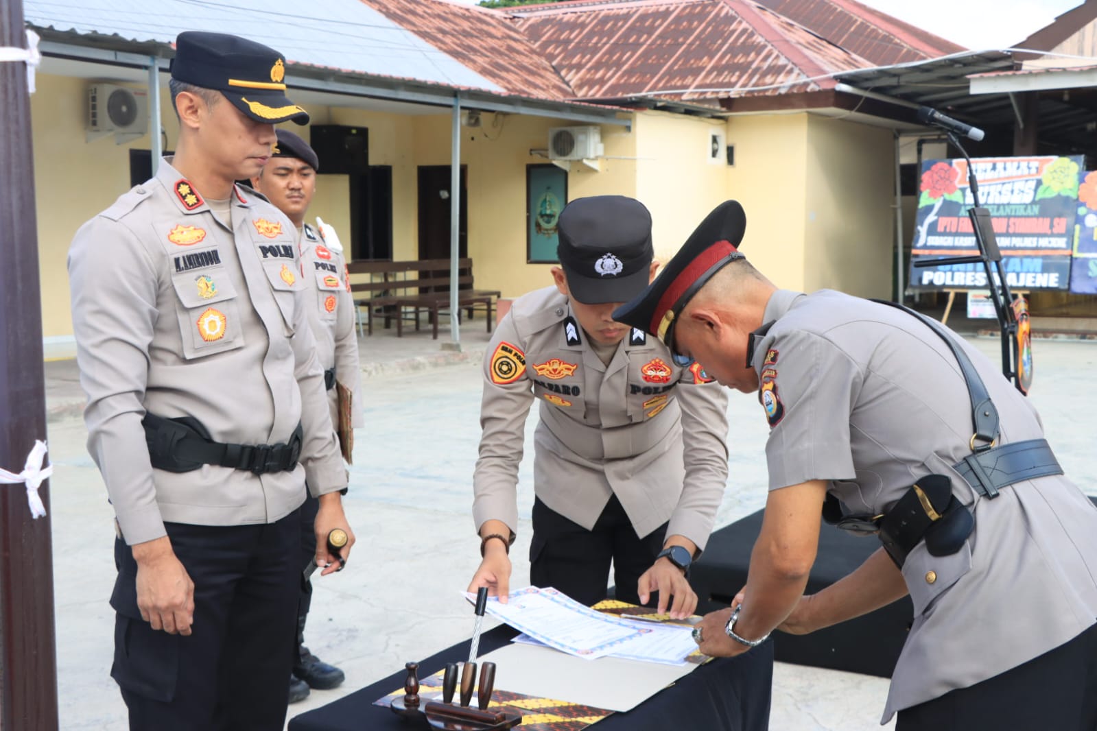 Lima Jabatan Strategis Resmi Berganti di Polres Majene‎