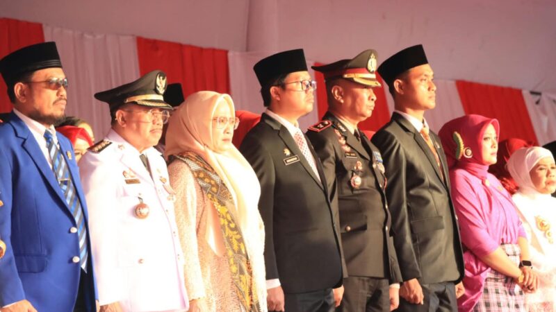 Wakapolres Majene Hadiri Upacara Penurunan Bendera