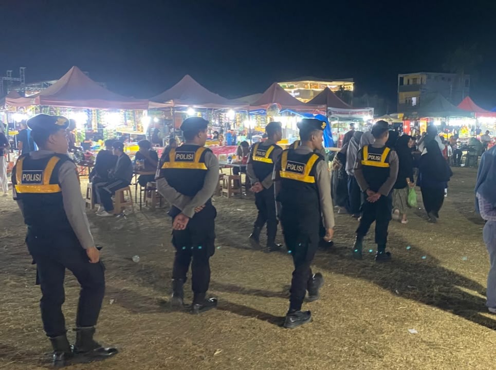 ‎Patroli Malam Sat Samapta Polres Majene Sasar Titik Keramaian