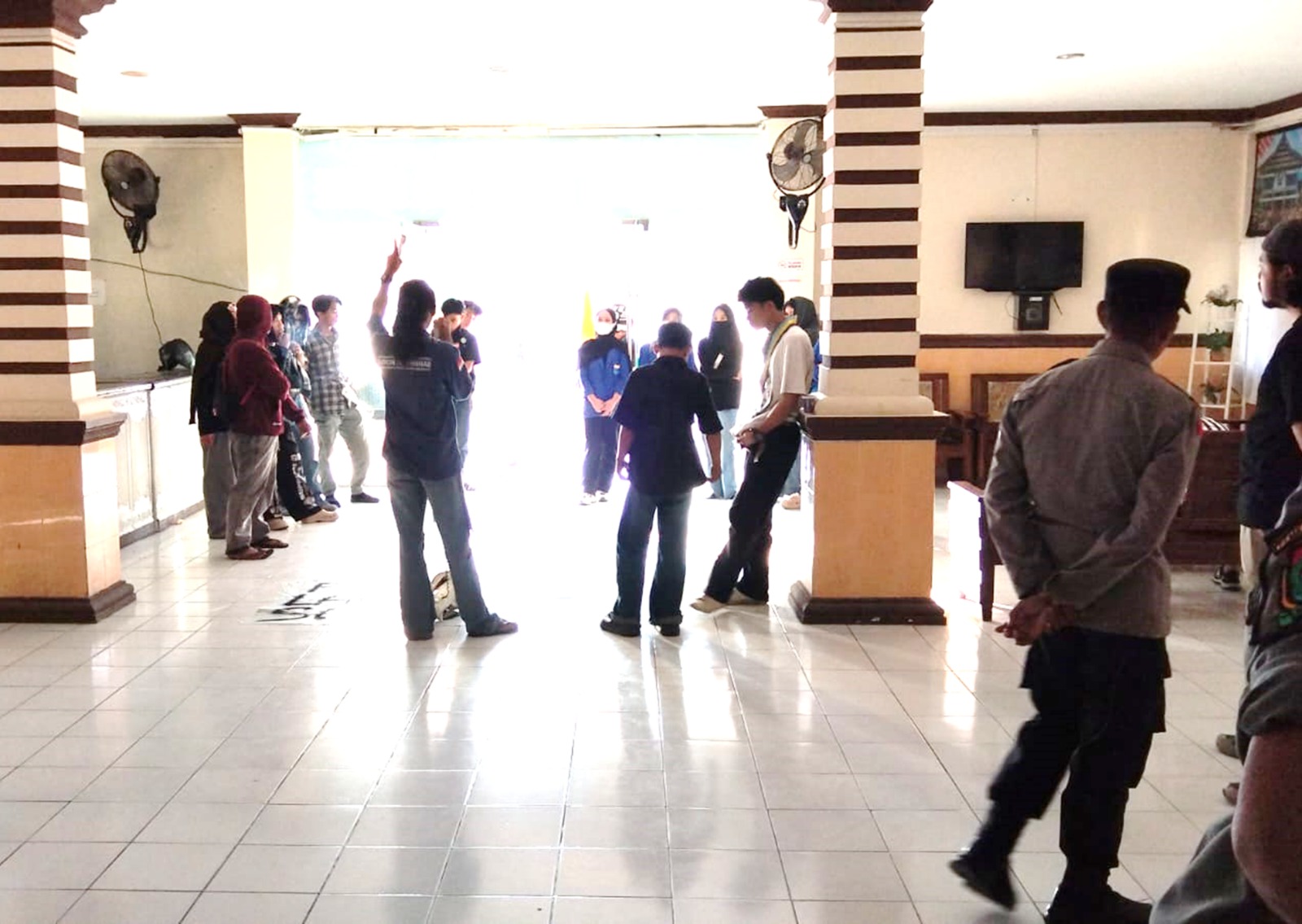 Polres Majene Kawal Aksi Damai PMII Unsulbar