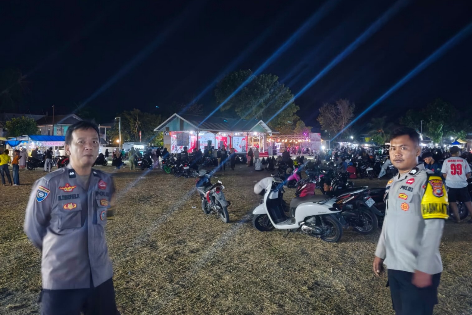 ‎Patroli Polsek Pamboang Perkuat Kamtibmas di Festival Merdeka