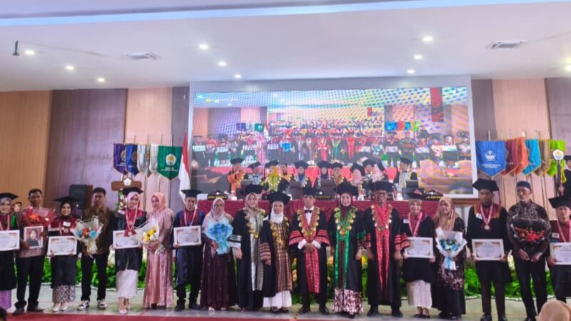 ‎Unsulbar Cetak Sejarah, Lulusan Perdana Program Magister