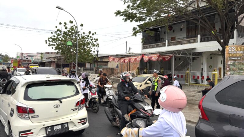 Satlantas Polres Majene Kawal Aktivitas Pagi
