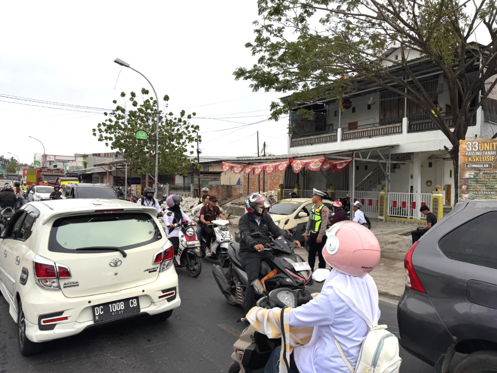 Satlantas Polres Majene Kawal Aktivitas Pagi