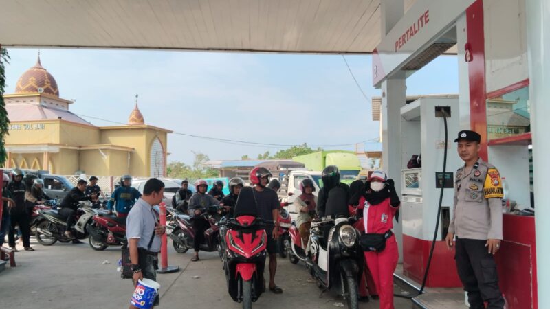 Polsek Banggae Perketat Pengamanan di SPBU Rangas‎