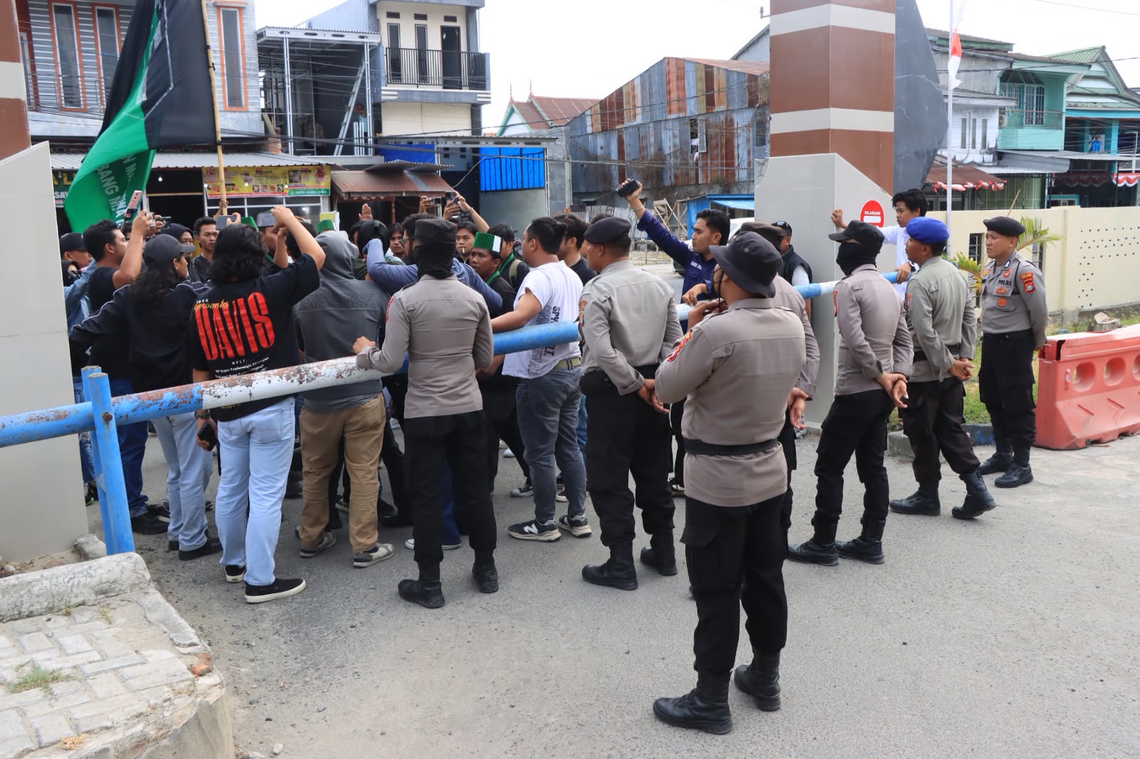 Polres Majene Kawal Aksi Damai HMI
