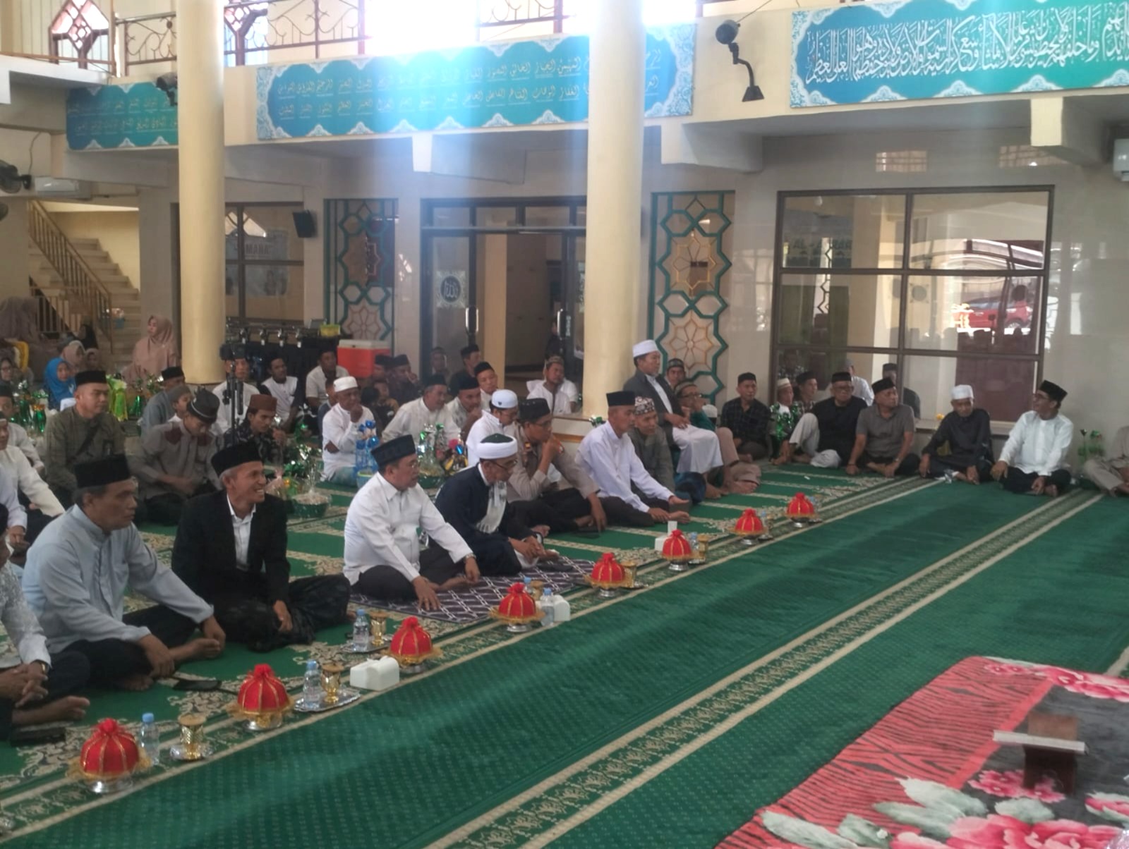 Kapolsek Banggae Hadiri Maulid Nabi di Masjid Nurul Abrar, Momentum Perkuat Akhlak dan Kebersamaan‎