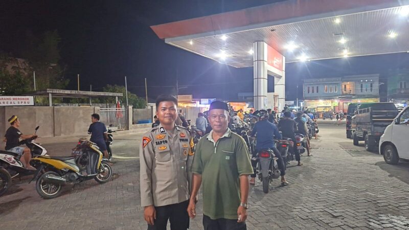 Jaga Kamtibmas di SPBU, Personel Polsek Malunda Turun Pantau Pengisian BBM