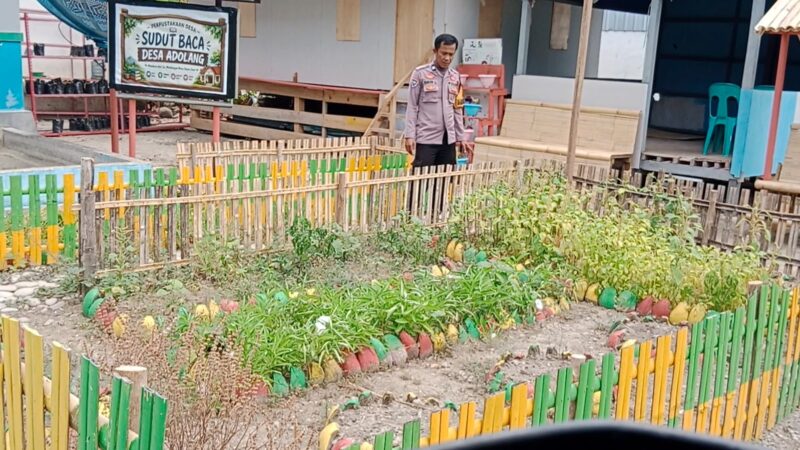 ‎Bhabinkamtibmas Polsek Pamboang Ajak Warga Manfaatkan Lahan Pekarangan