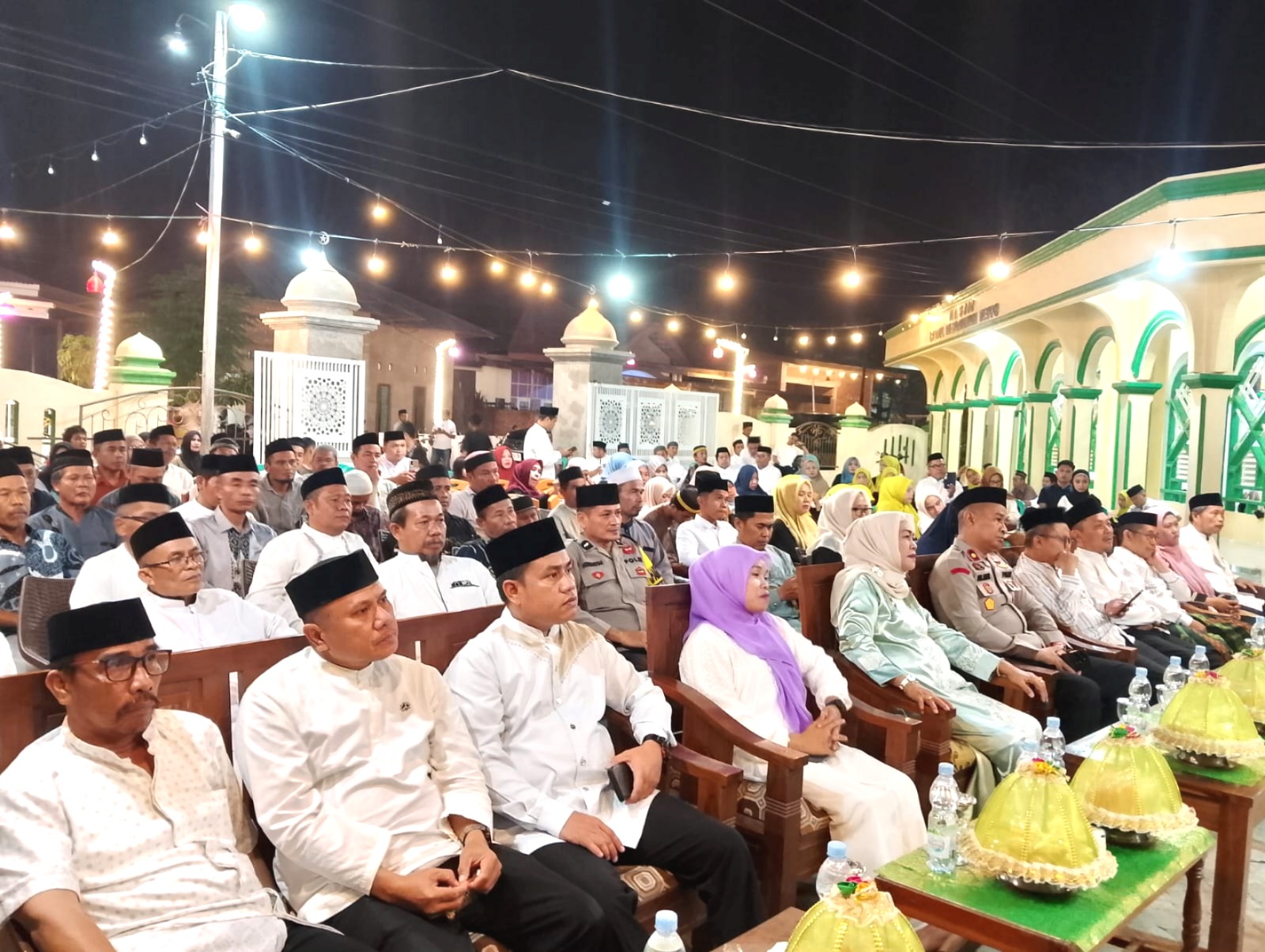 ‎Wakapolres Majene Hadiri Maulid Nabi Di Teppo