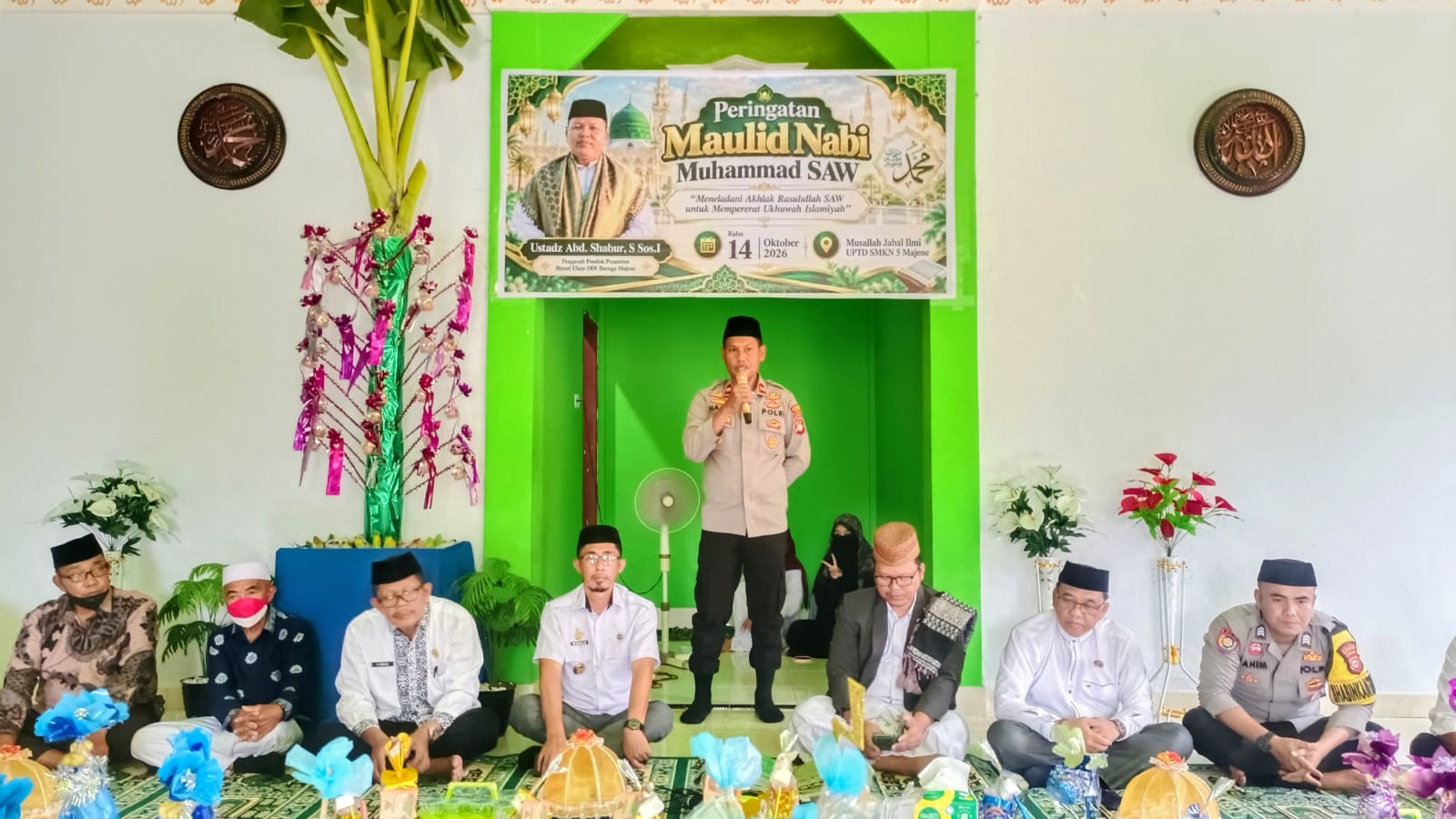 Kapolsek Banggae Hadiri Maulid Nabi, Ajak Warga Teladani Akhlak Rasulullah