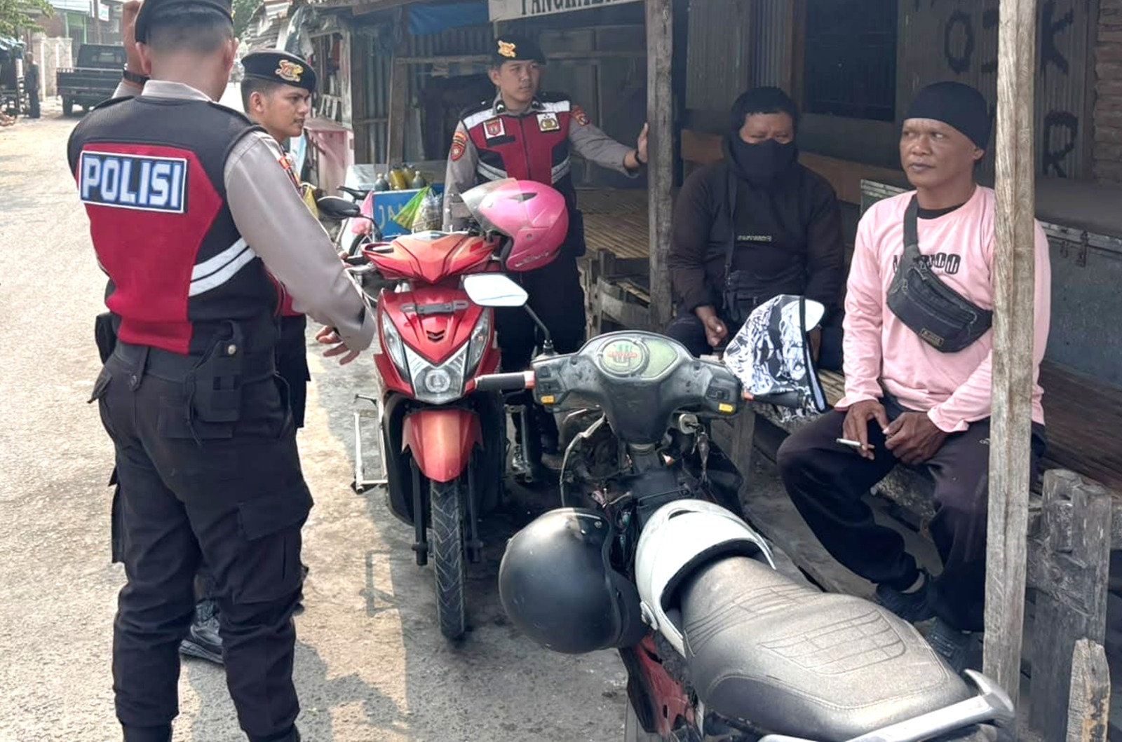 Patroli Dialogis, Sat Samapta Polres Majene Sasar Pangkalan